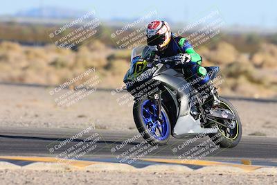 media/Oct-19-2024-CVMA (Sat) [[7df39c5a0d]]/Race 14-500-350 Supersport/